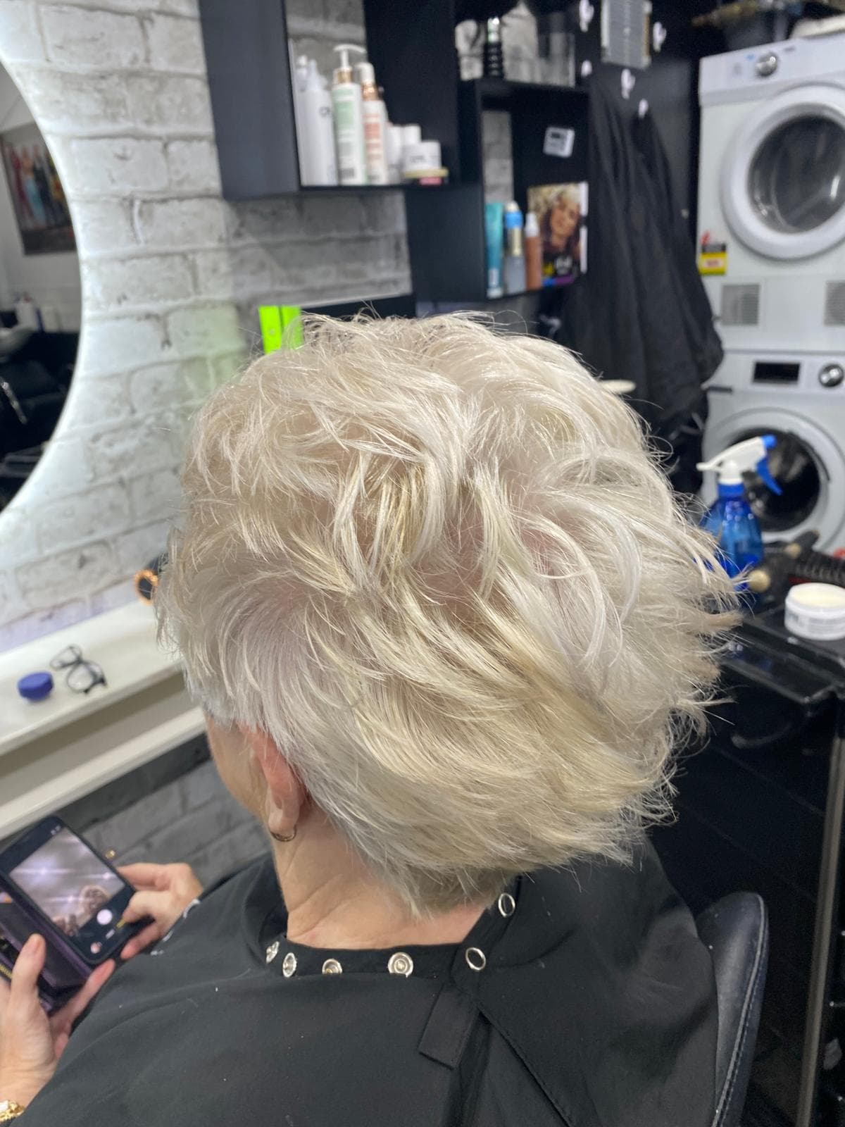 Diplomat Salon 2